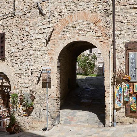 شقة Il Cortile Di San Rufino أسيسي المظهر الخارجي الصورة